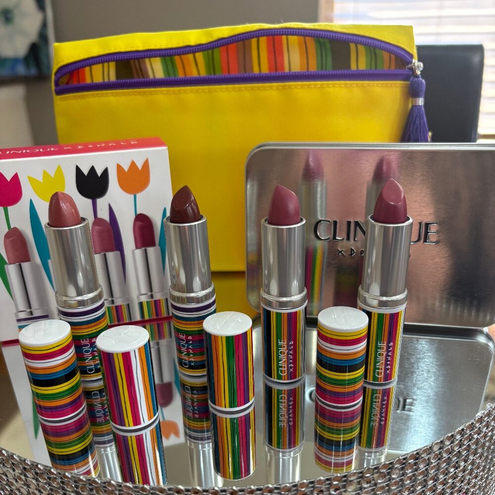 Clinique x Drawbertson 4 Brand New Lipsticks in a tin & Cosmetic Bag